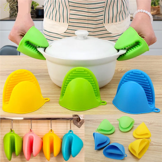 Buy 1 Get 1 FREE | Heat Resistant Silicone Mini Oven Gloves